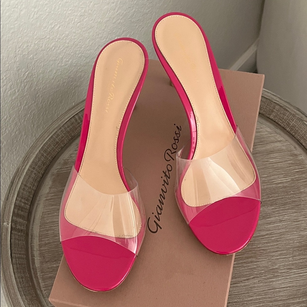Gianvito Rossi Fuchsia, Clear 70 MM PVC Heels size 40.5